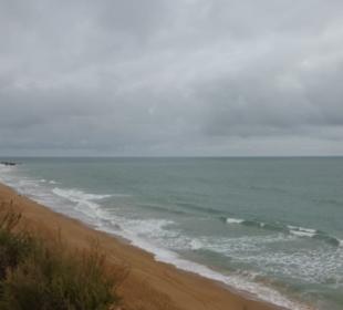 Blick zum Stadtstrand / Sandstrand Praia do Peneco