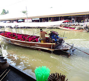 Bummeln über den Ampfawa Floating Markt
