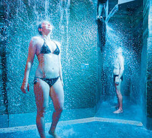 Sole uno Alpenwasserfall