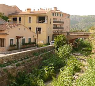 Karges Flussbett