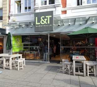 Eingang zur L&T Markthalle