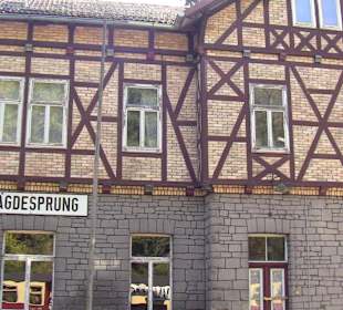 Warten in Mägdesprung