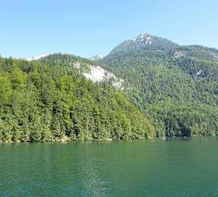 See und Bergpanorama