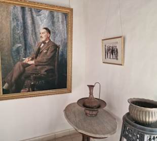 Carter House