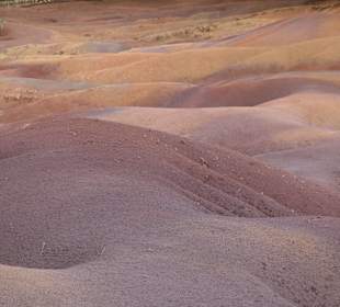Siebenfarbige Erde / Terres des Sept Couleurs / Seven Colour