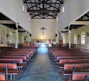 Blick in das Kirchenschiff