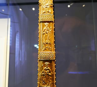 Eine echt goldene Scheide für ein Schwert