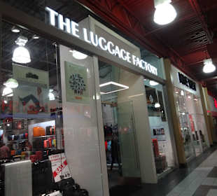 Überdacht, klimatiseirt, da macht Einkaufen Spaß.