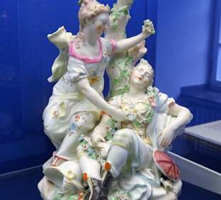 Exponate aus dem Hetjens-Museum