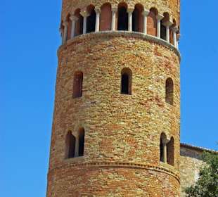 Mittig dem Turm mit Aussicht