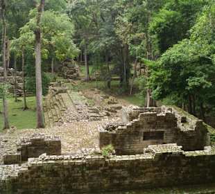 Copan