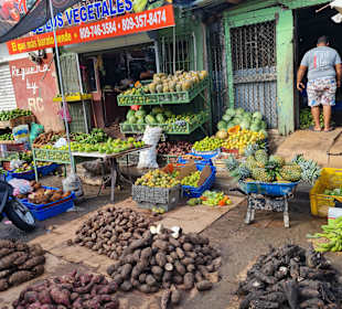 Bazar neben dem Sunscape Casa del Mar