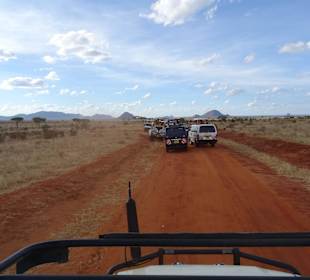 Unterwegs im Tsavo Ost