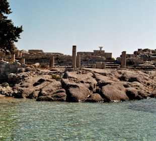 Agios Sefanos am Kamari Strand