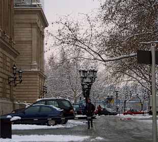 Jardin public devant le vieil Opéra de Francfurt