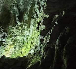 Grotta Cascata Varone