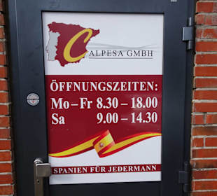 Die Öffnungszeiten an der Tür