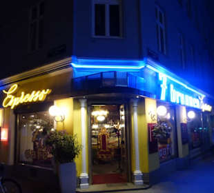 Café 7-Brunnen - Pizzeria Maria Rosa am Abend