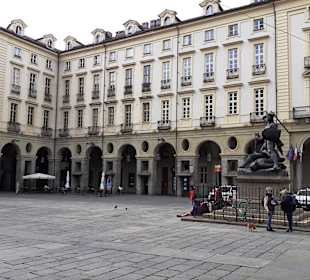 Piazza Palazzo di Citta