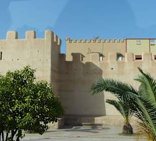 Die Stadtmauer von außen