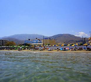 Der "schmale" Strand, 5 Minuten vom Hotel Paradise entfernt