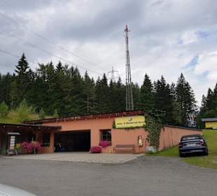 Auto und Biker Garage