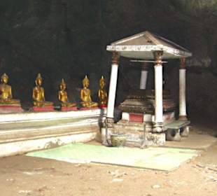 Ausflug zum Höhlentempel