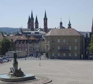 Frankoniabrunnen vor der Innenstadt
