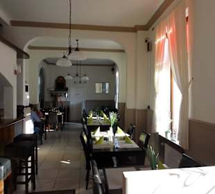 Blick in die Gasträume der Pizzeria Casetta