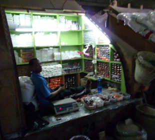 Im Kariakoo Market unterwegs