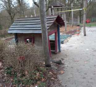 Spielplatz bei der Kirche Oferdingen