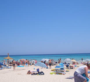 Der sehr volle strand