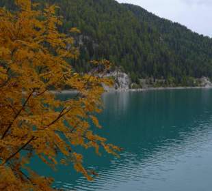 Am Stausee im Martelltal