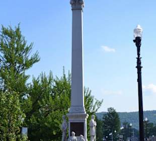 Warren Historic District