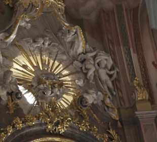 Katholische Hofkirche