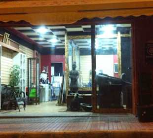 Volcan Ink Tattoo + Piercing Shop