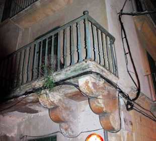 Bizarre Balkone