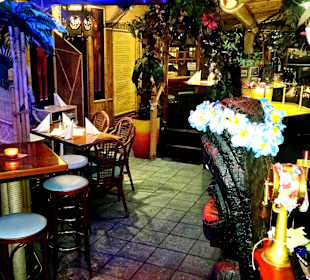 Erster Bereich drei weitere dahinter 