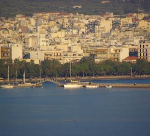 Hafengebiet vom Volos und Gegend