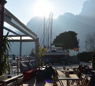 Bar am Jachthafen