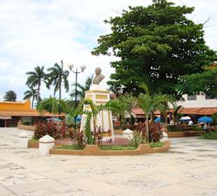 Plaza del Sol, Benito-Juarez-Park