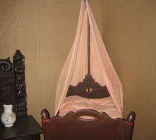 Die Babywiege aus alten Zeiten.