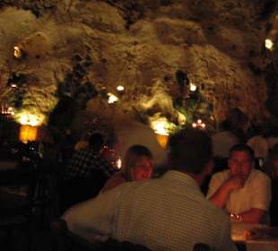 Sensationelles Höhlenrestaurant