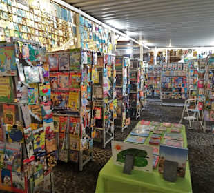 In den Verkaufsräumen der Livraria Esperança