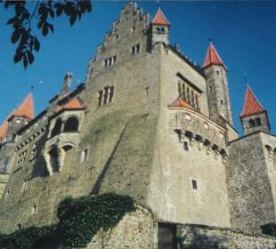 Burg Bouzov