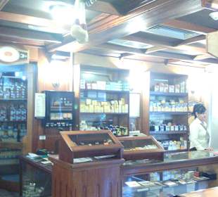 Tabakladen im Plaza America