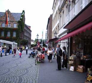 Die längste Theke der Welt bei Tag