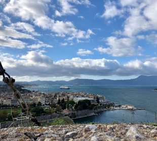 Korfu Altstadt und Hafen von der Festung aus