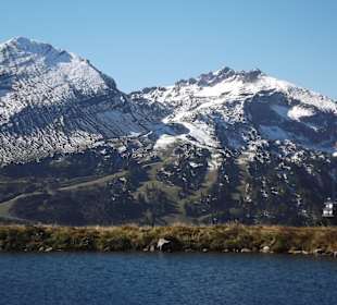 Berg- und Seenlandschaft