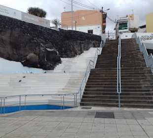Plaza Patrona de Canarias in Candelaria